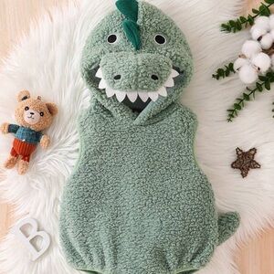 SHEIN Green Dinosaur Kids Costume